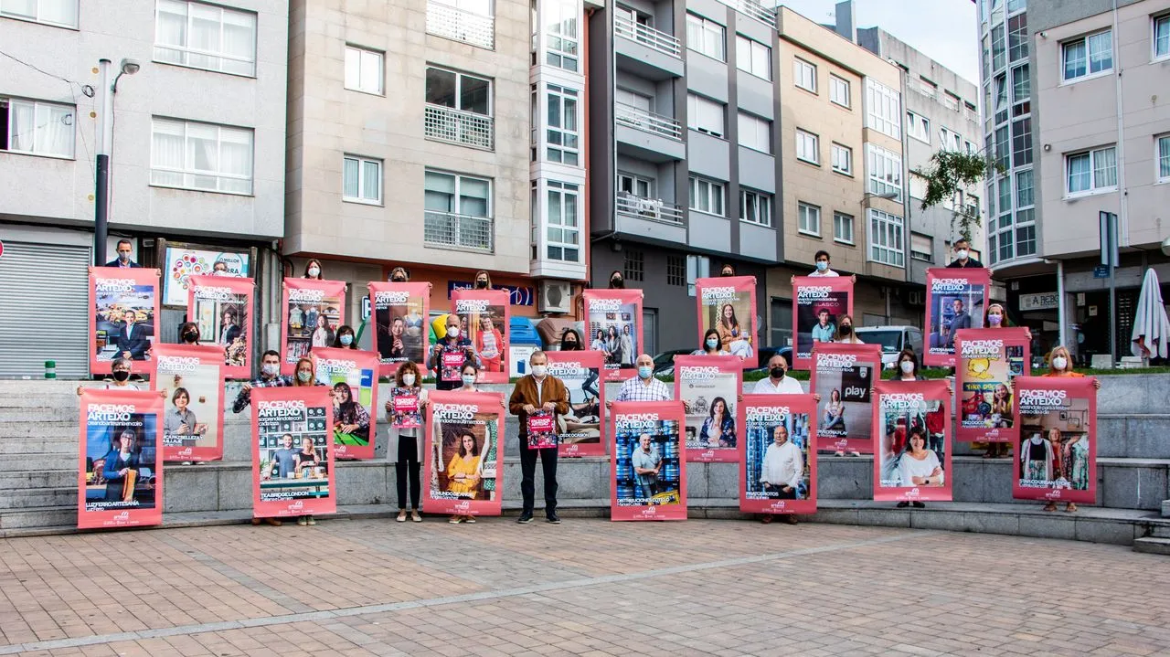 Centro comercial Arteixo (CCA Arteixo) | Servizos | Contacto