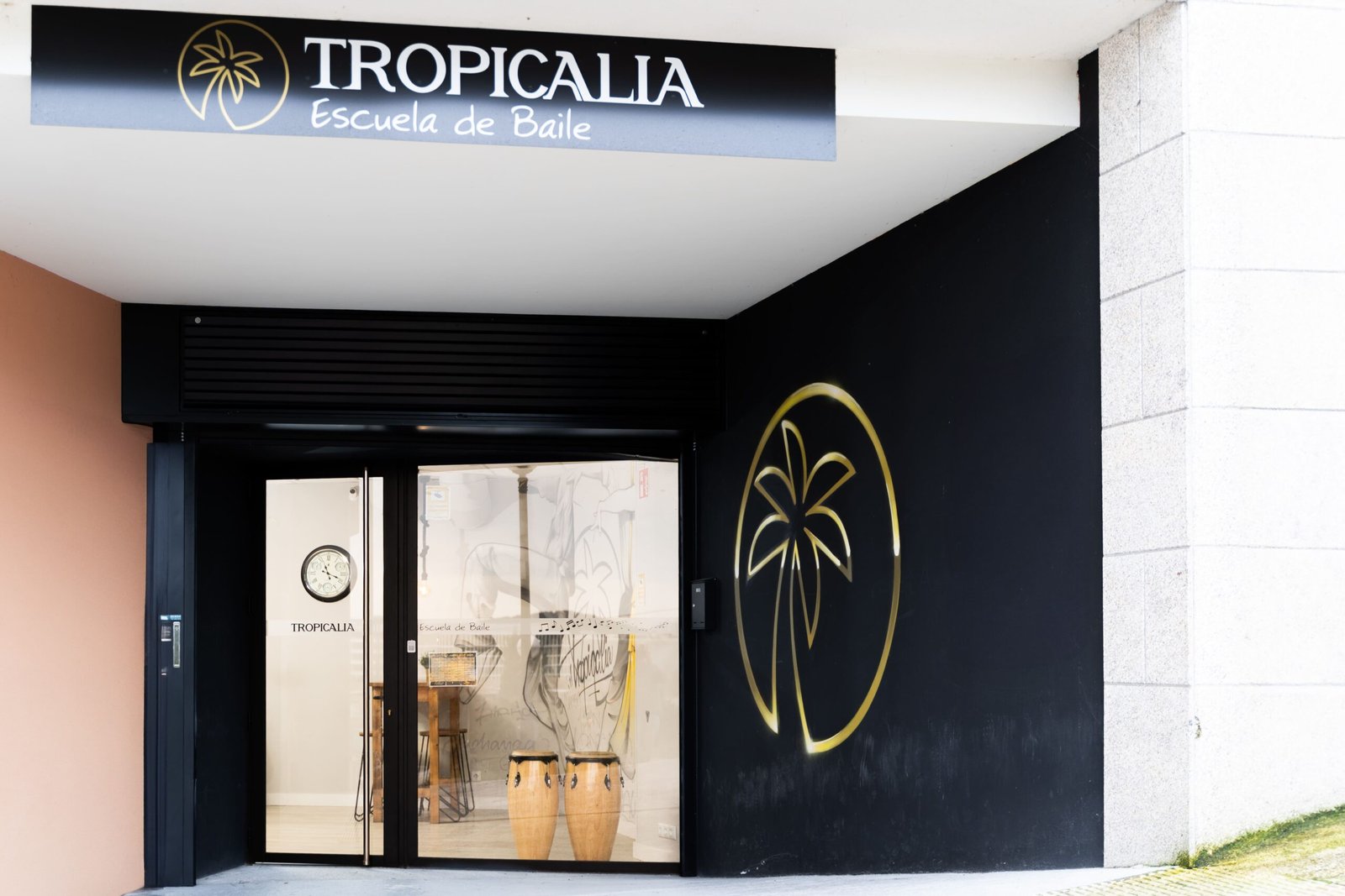 ccaarteixo-tropicalia1